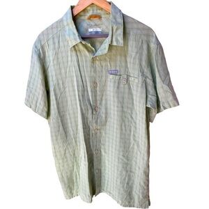 Columbia men’s green and white shirt sleeve button down Omni shade sun resort M